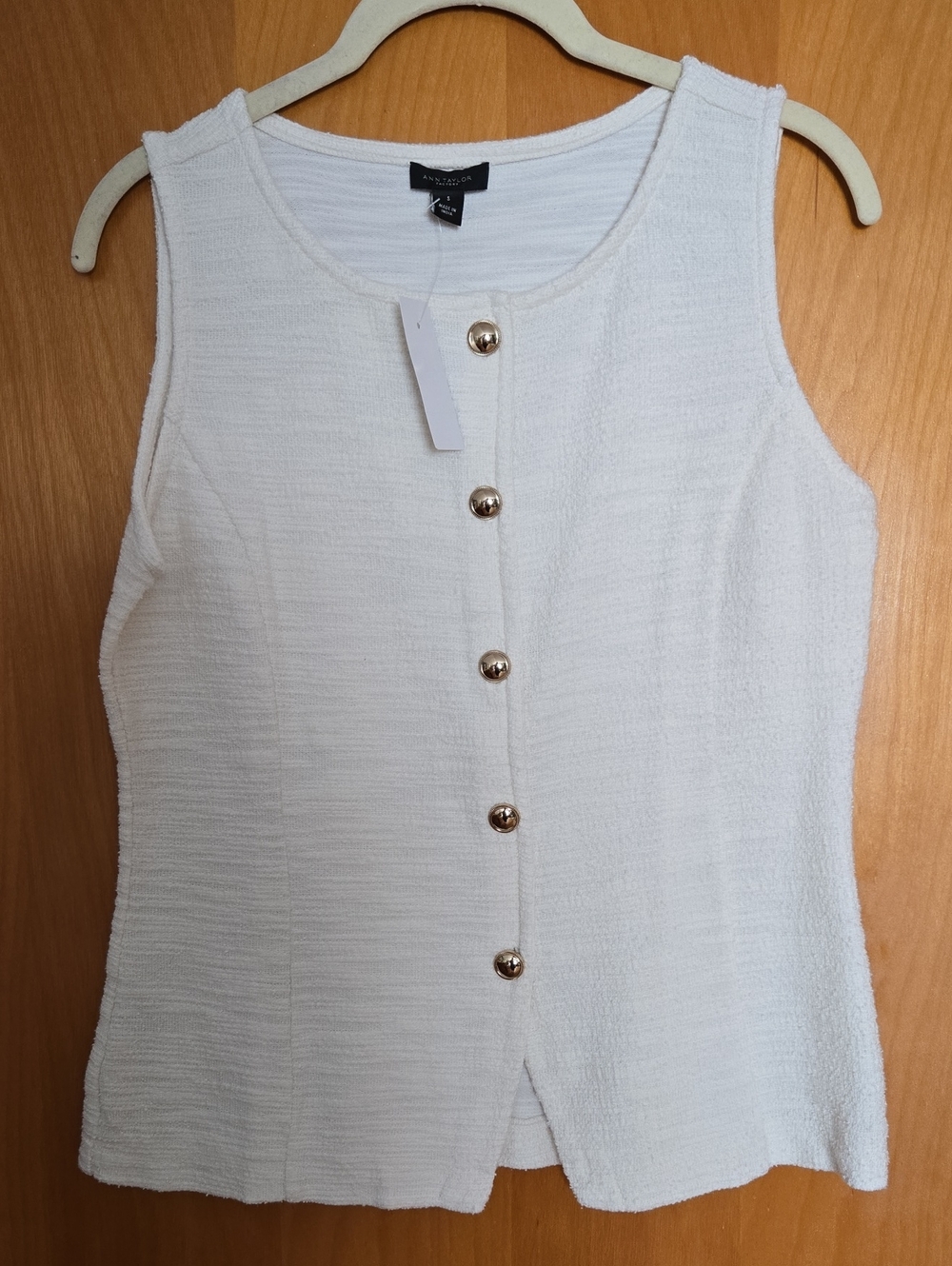 NWT Ann Taylor Factory Sleeveless Vest, Ivory, Size S